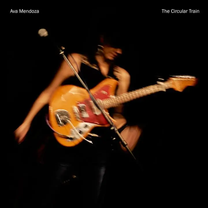 Mendoza, Ava/The Circular Train [Cd] 1