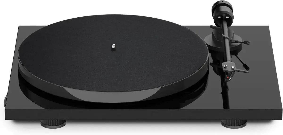 Pro-Ject E1 Phono With Om5e Turntable (High Gloss Black) 1