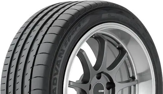 Yokohama Advan Sport V105 285/40R22 1